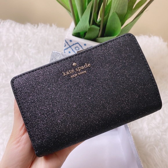 Kate Spade shimmy boxed medium compartment wallet - Picture 2 of 9